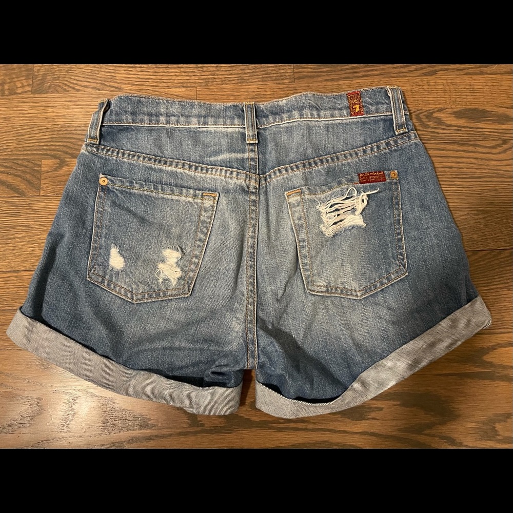 7 For All Mankind Jean Short - Picture 6 of 6